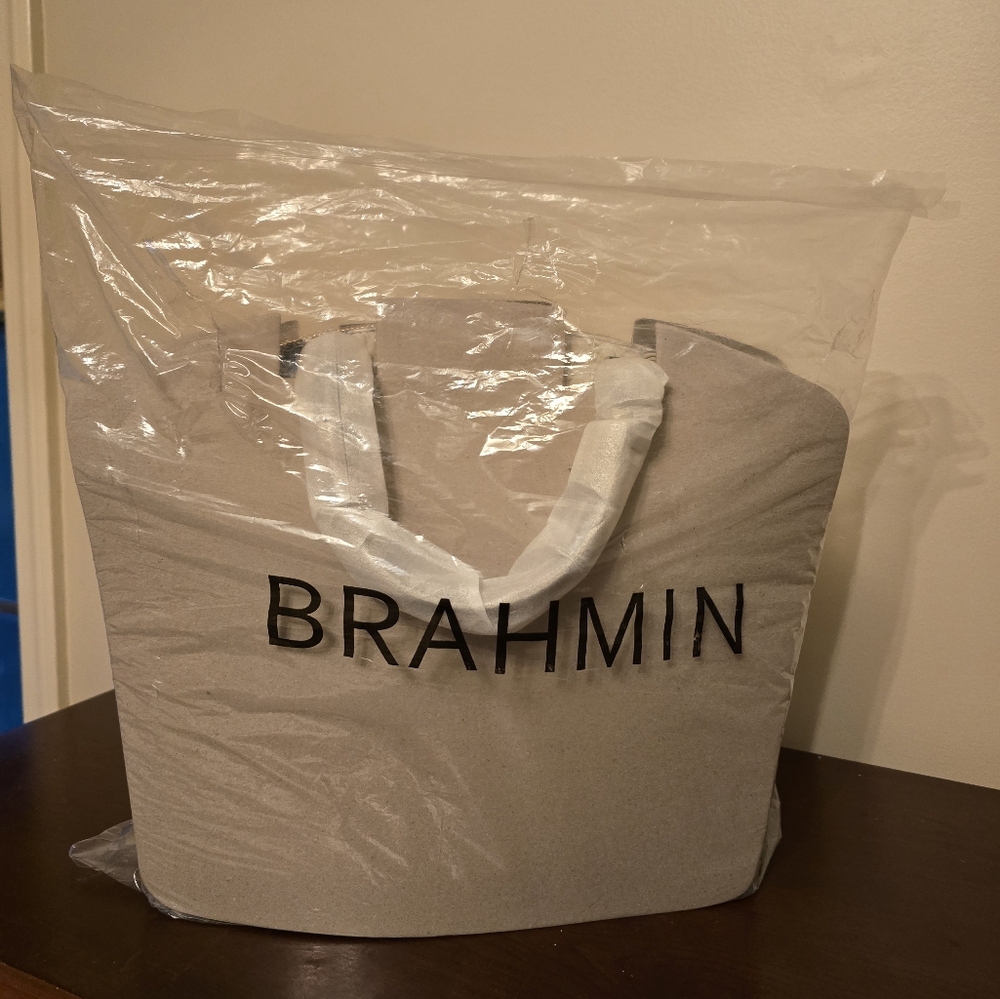 NWT Brahmin large Duxbury bag